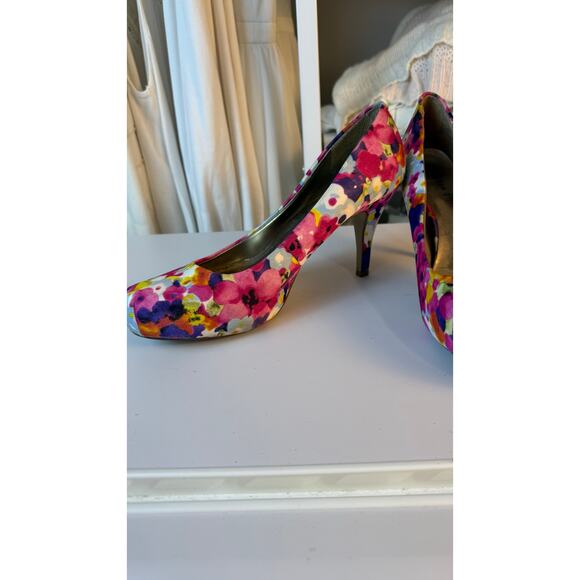 Madden Girl pink and blue  women’s size 11.  Bold, office, career S0417 - Picture 4 of 11